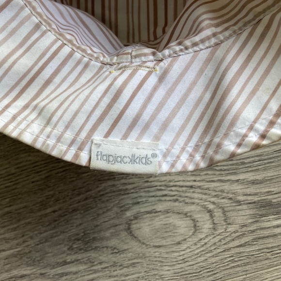 Flapjack toddler hat - Picture 2 of 3